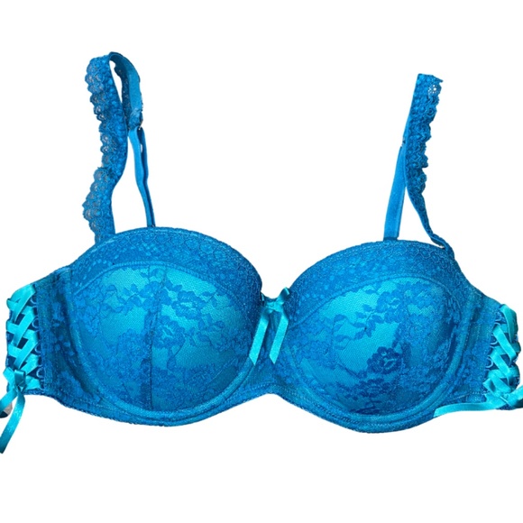 Adore Me Other - Adore Me Contor Bra size 36B